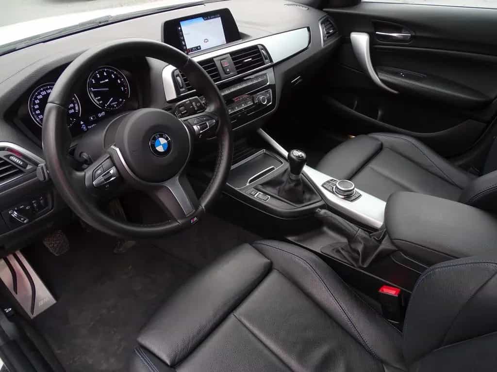 BMW 1 Series 118i M Sport LED Navi Sitzheizung Leder 10/2018-photo-5