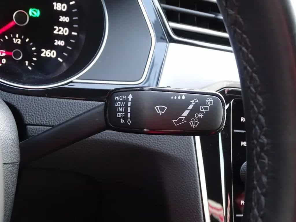 Volkswagen Passat Variant 1.5 16V TSI Business LED ACC Navi 02/2021-photo-24