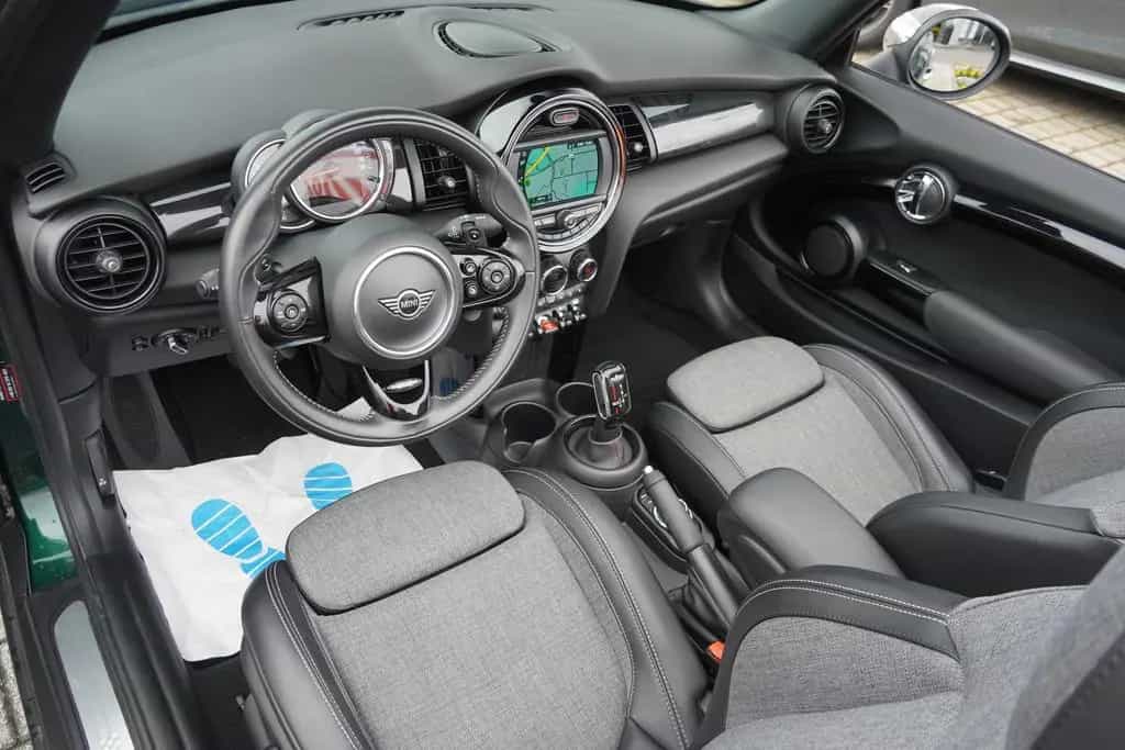 MINI Cooper S Cabrio 2.0 DSG LED Navi Tempomat 02/2019-photo-13