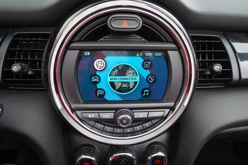 MINI Cooper S Cabrio 2.0 DSG LED Navi Tempomat 02/2019-photo-19