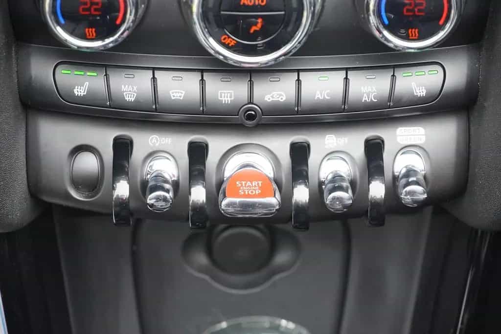 MINI Cooper S Cabrio 2.0 DSG LED Navi Tempomat 02/2019-photo-25