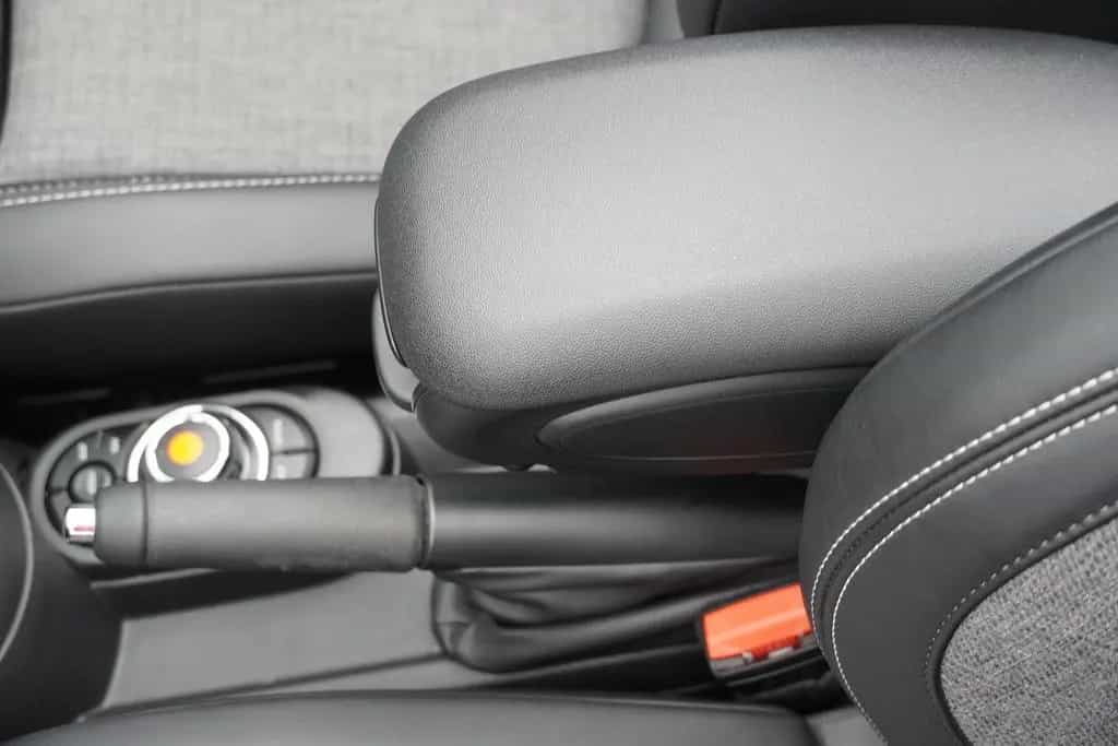 MINI Cooper S Cabrio 2.0 DSG LED Navi Tempomat 02/2019-photo-28