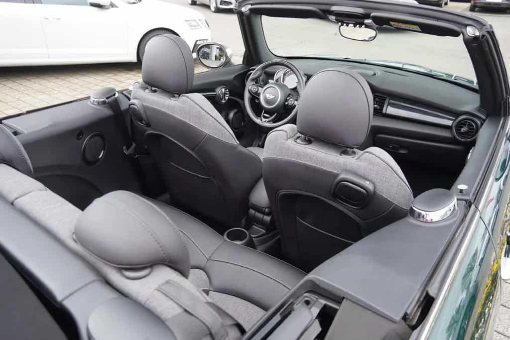 MINI Cooper S Cabrio 2.0 DSG LED Navi Tempomat 02/2019-photo-40
