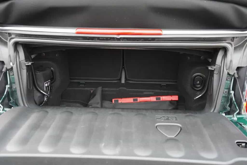 MINI Cooper S Cabrio 2.0 DSG LED Navi Tempomat 02/2019-photo-43
