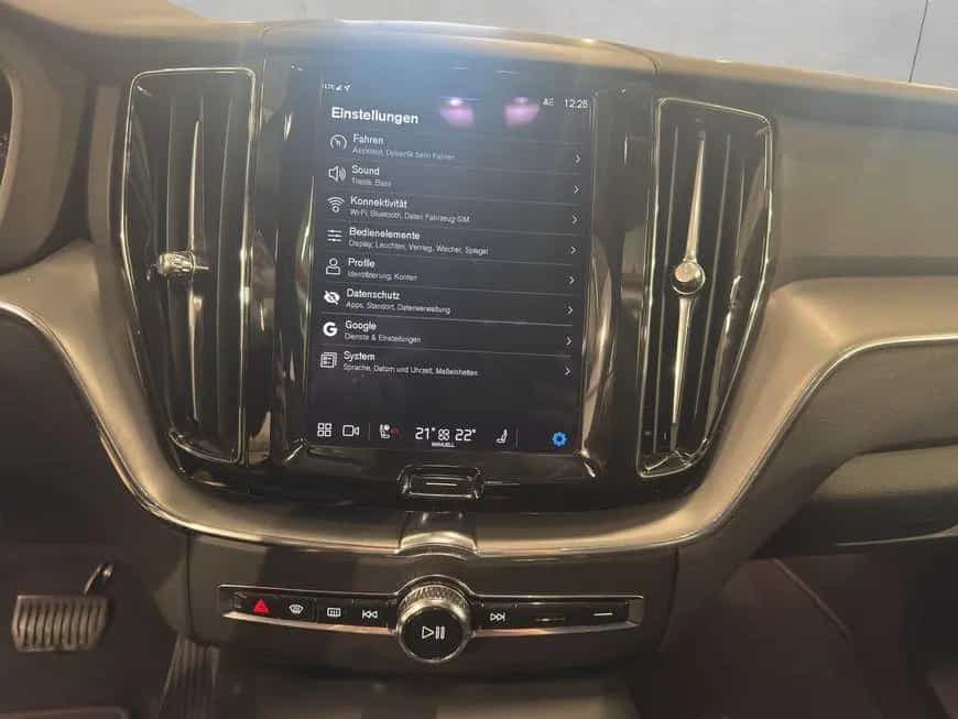 Volvo XC60 B4 AWD Core Aut Google-Maps LED Kamera 1.Ha 03/2023-photo-12