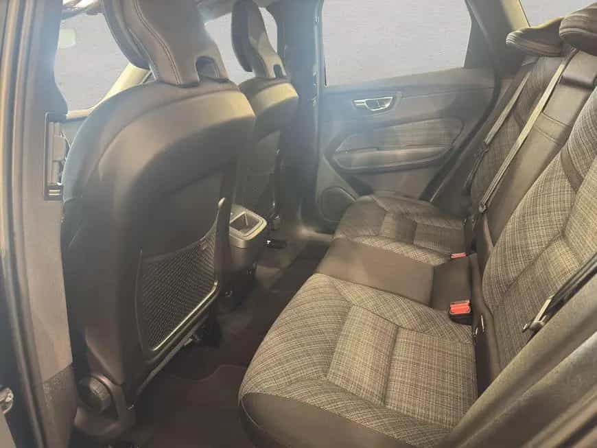 Volvo XC60 B4 AWD Core Aut Google-Maps LED Kamera 1.Ha 03/2023-photo-14