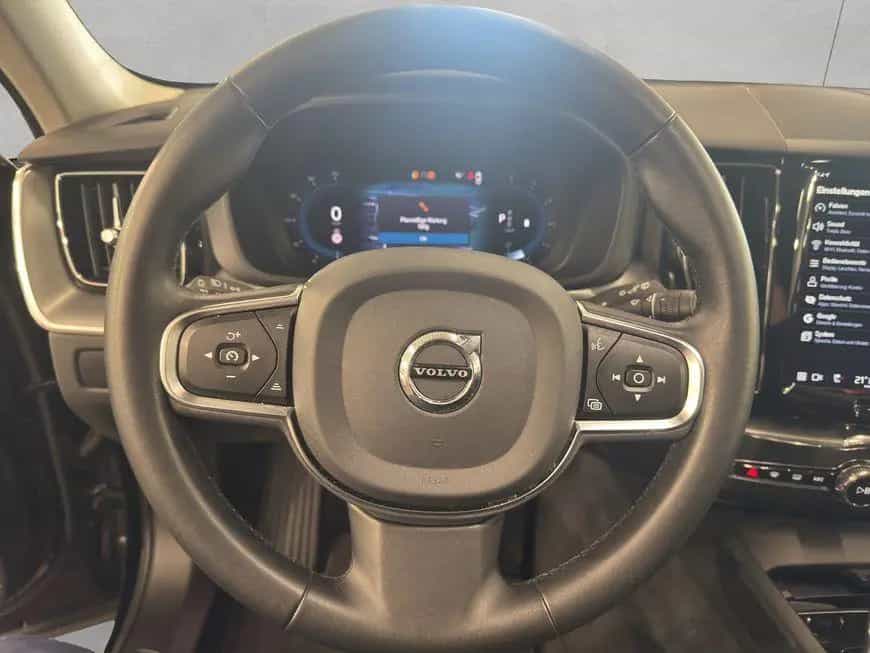 Volvo XC60 B4 AWD Core Aut Google-Maps LED Kamera 1.Ha 03/2023-photo-8