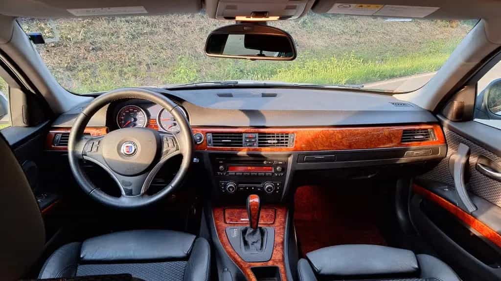 ALPINA D3 2,0 Bi-Turbo SWITCH-TRONIC 320d/325d/330d 02/2010-photo-9