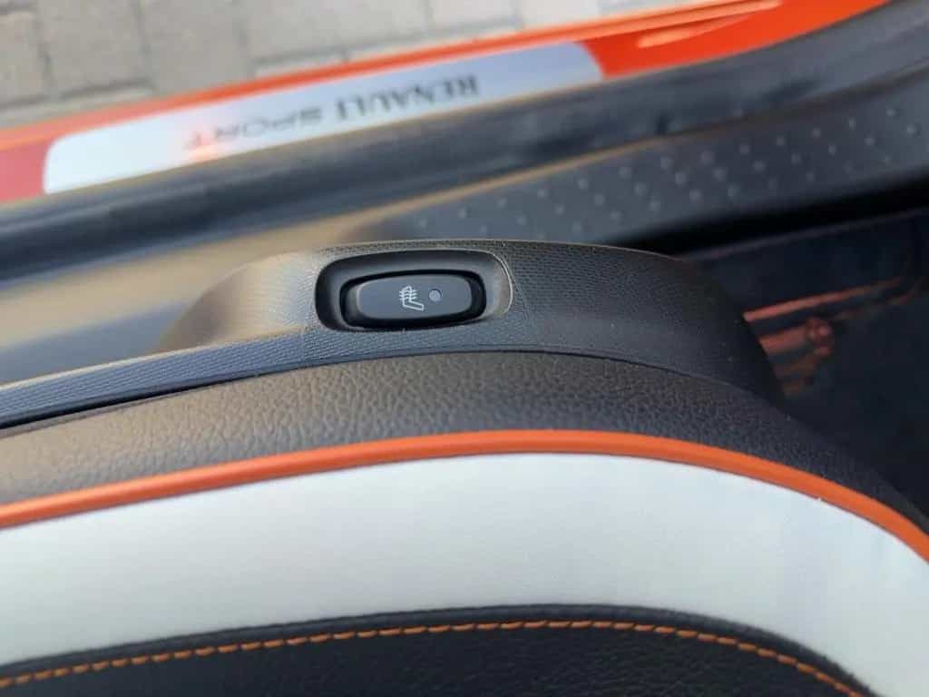 Renault Twingo 0.9 TCe 110 ENERGY GT LED*PDC*KlimaA*PDC 06/2017-photo-16