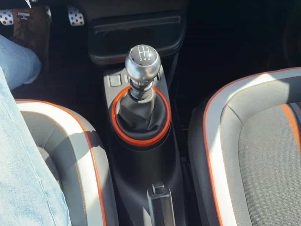 Renault Twingo 0.9 TCe 110 ENERGY GT LED*PDC*KlimaA*PDC 06/2017-photo-17