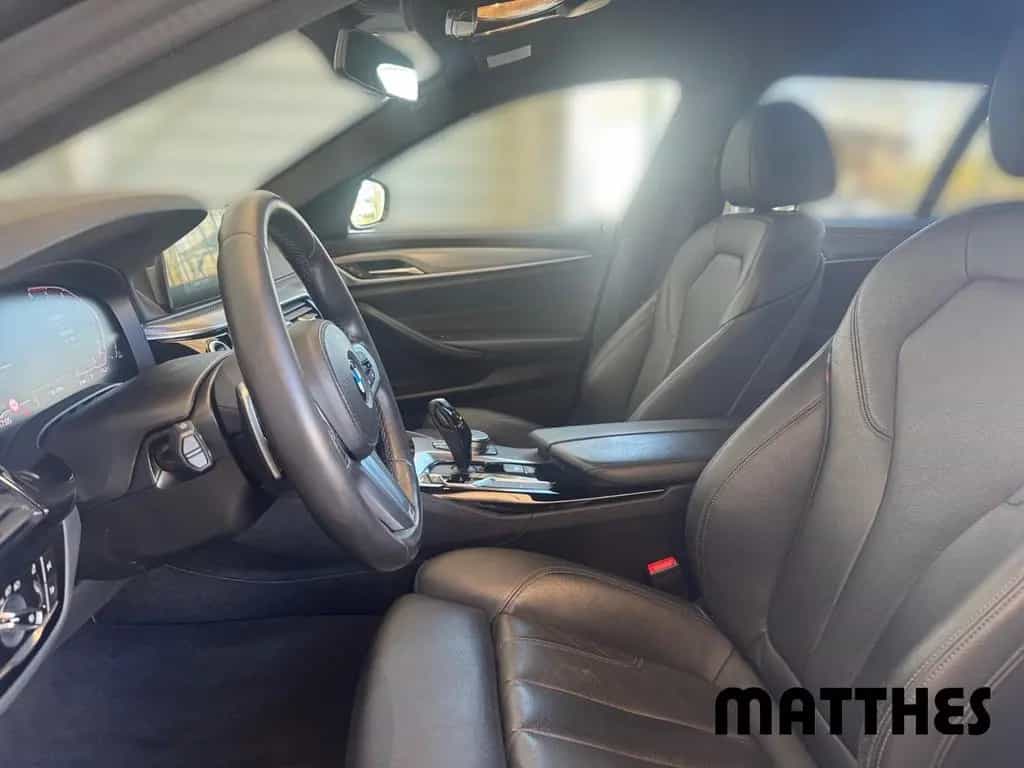 BMW 5 Series 520 D Sonnenschutzverglasung Rückfahrkamera PDC 06/2020-photo-6