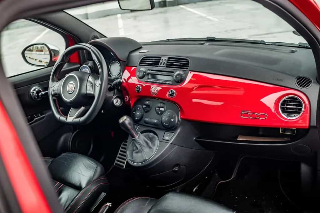 Abarth 500 1.4 T-Jet 16V - 118kW 05/2010-photo-6