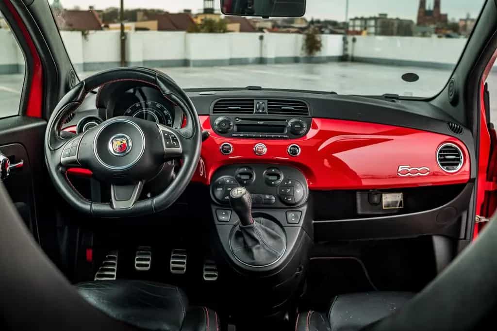 Abarth 500 1.4 T-Jet 16V - 118kW 05/2010-photo-7