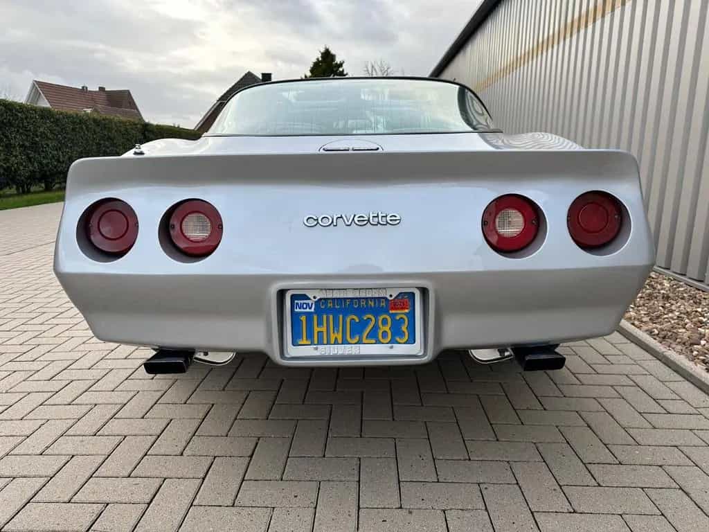 Corvette C3 Stingray T Top 07/1981-photo-5