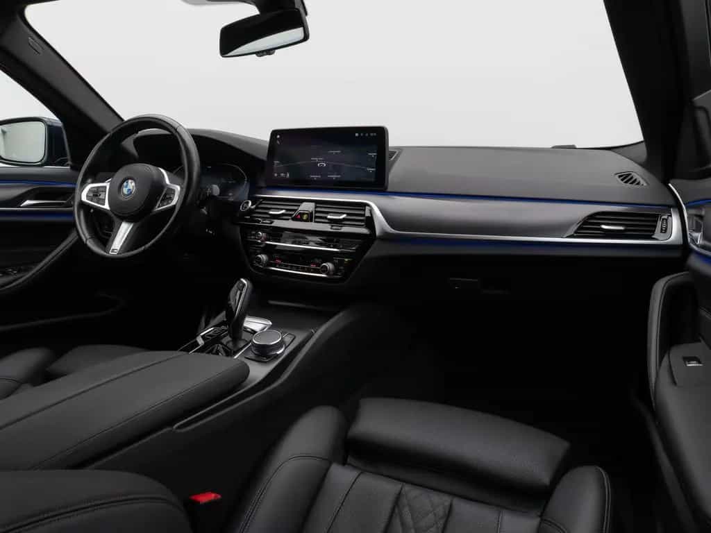 BMW 5 Series 530d M Sport Laser HUD DAB Komfort Alarm 18Zoll 07/2022-photo-38