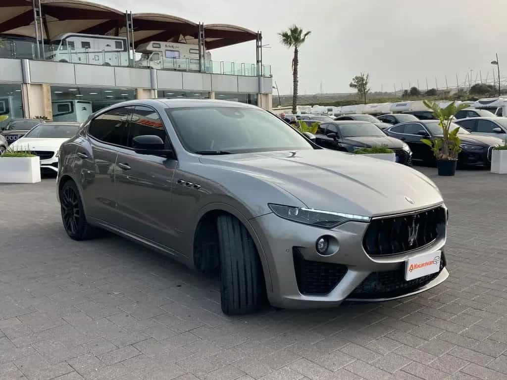 Maserati Levante 3.0 V6 GranSport 250cv auto my2 05/2020-photo-2