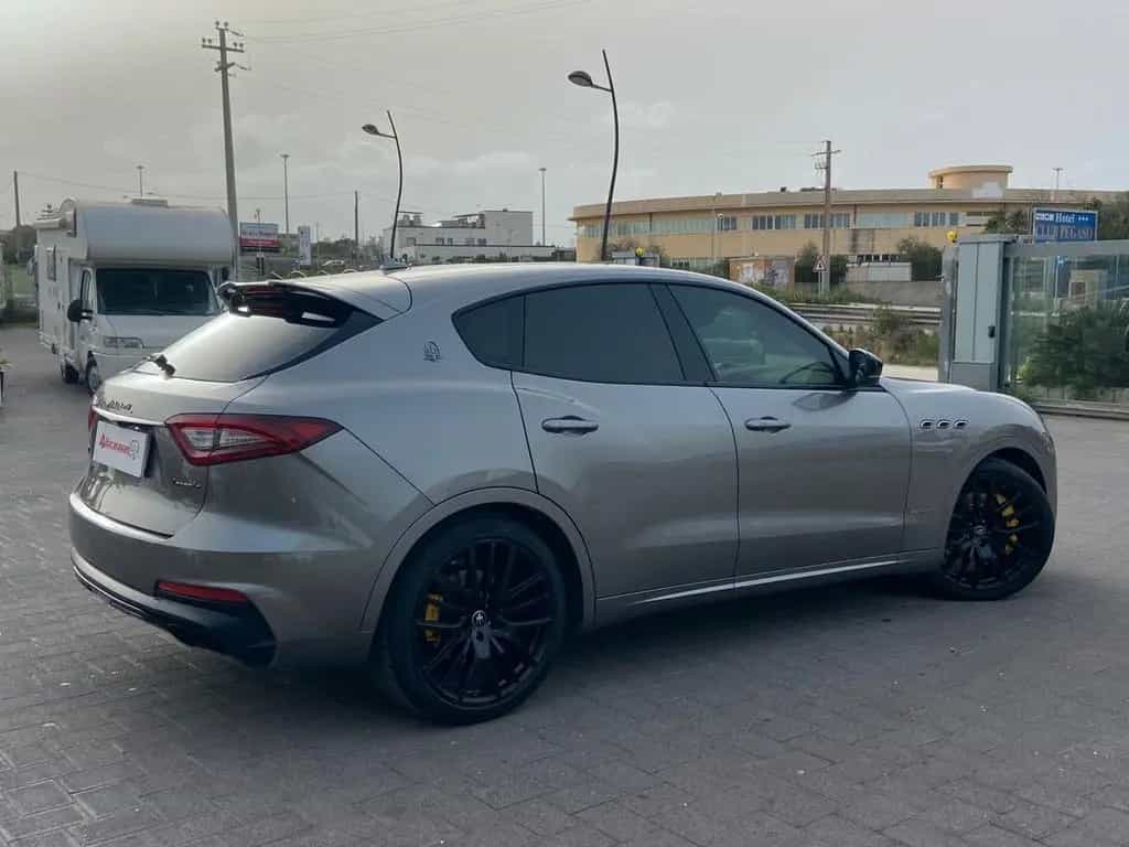Maserati Levante 3.0 V6 GranSport 250cv auto my2 05/2020-photo-3