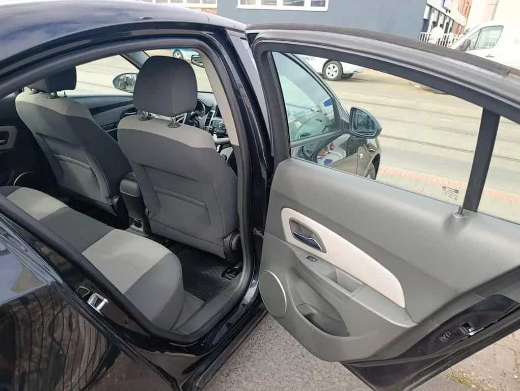 Chevrolet Cruze LS*KLIMA*LIMO*E-FENSTER*ALUS*ISOFIX*100TKM 09/2009-photo-29