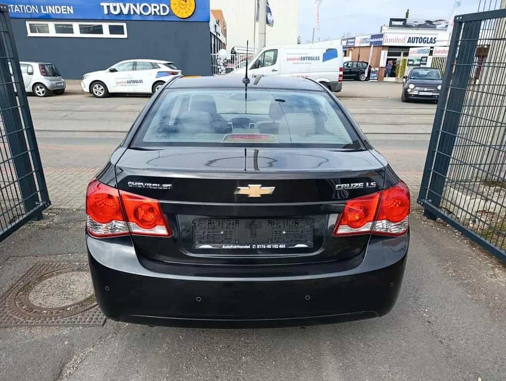 Chevrolet Cruze LS*KLIMA*LIMO*E-FENSTER*ALUS*ISOFIX*100TKM 09/2009-photo-5