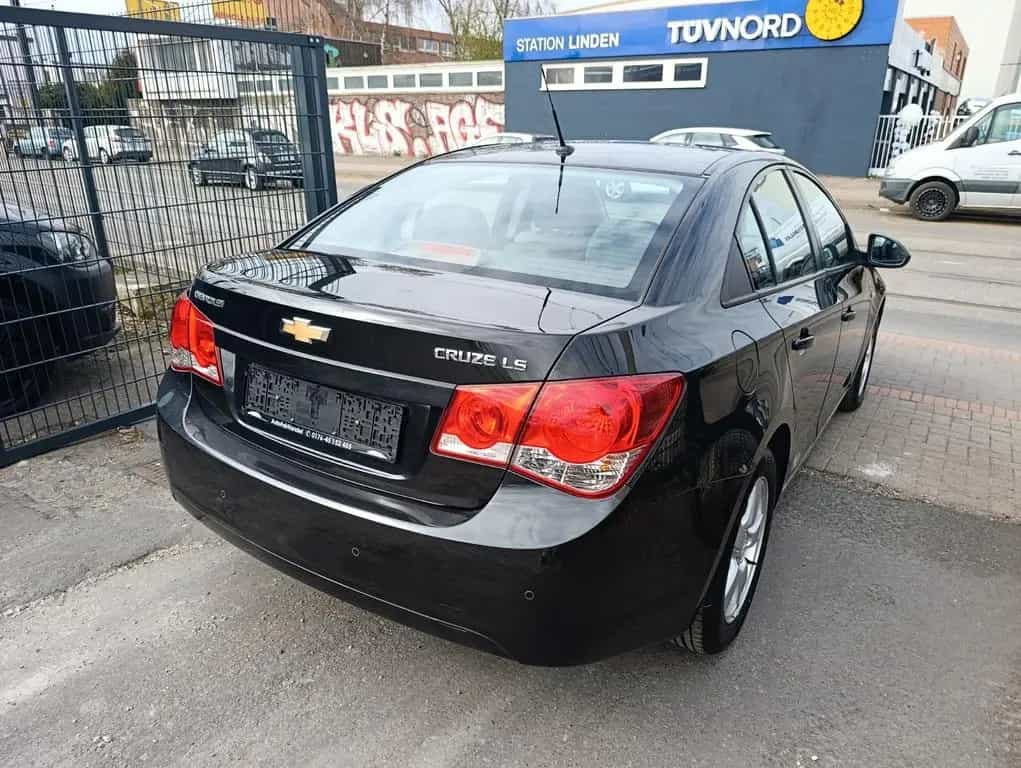 Chevrolet Cruze LS*KLIMA*LIMO*E-FENSTER*ALUS*ISOFIX*100TKM 09/2009-photo-7