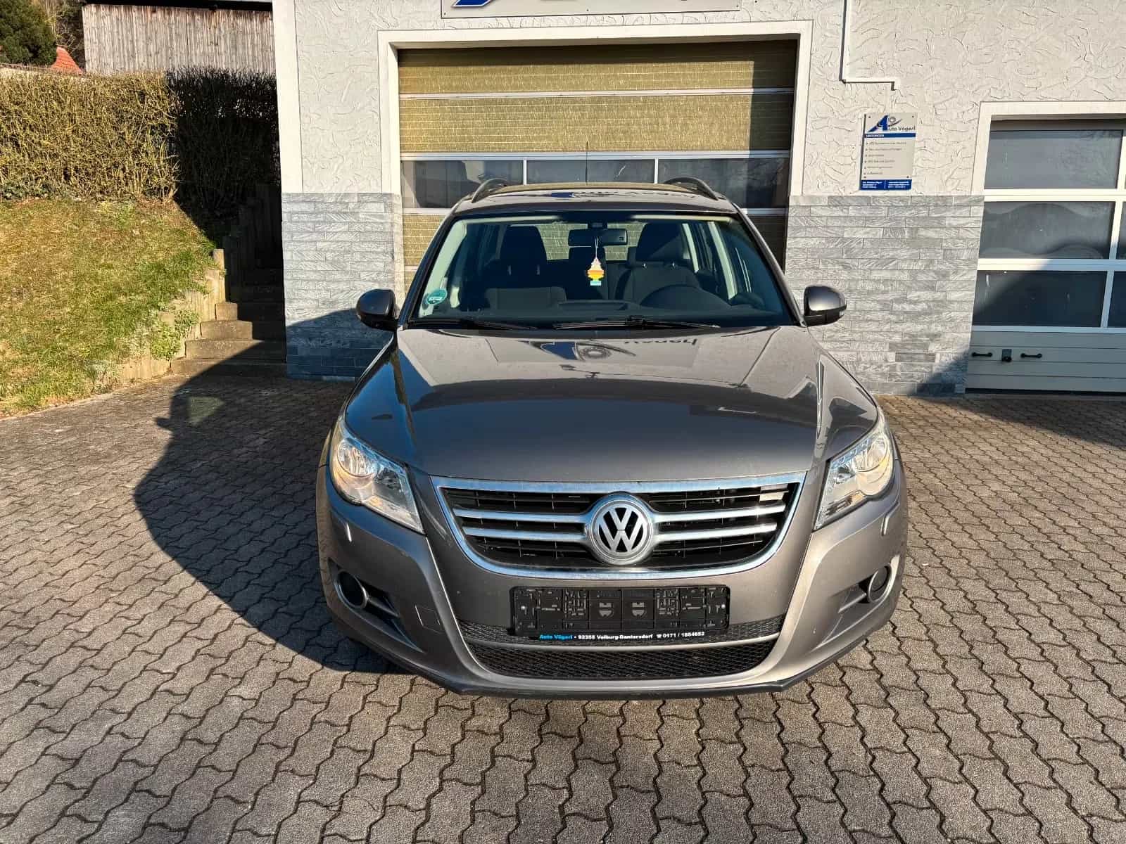 Volkswagen Tiguan 11/2009-photo-7