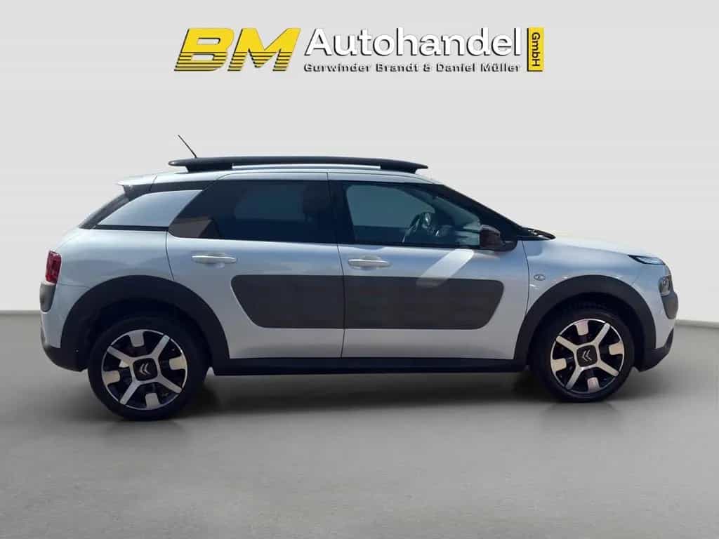 Citroën C4 Cactus Shine*Pano*SHZ*BT*Navi*Klima*DAB* 08/2016-photo-8