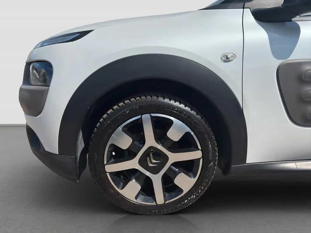 Citroën C4 Cactus Shine*Pano*SHZ*BT*Navi*Klima*DAB* 08/2016-photo-9
