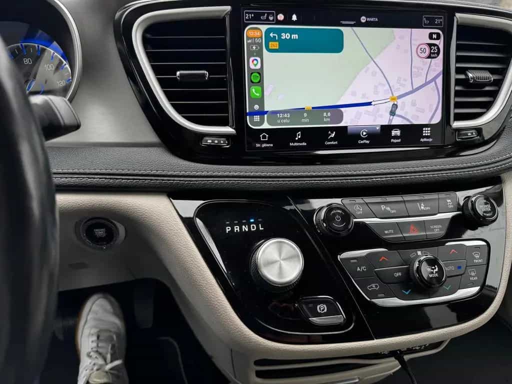 Chrysler Pacifica Neue Reifen, Ölwechsel, Inspektion 01/2021-photo-10