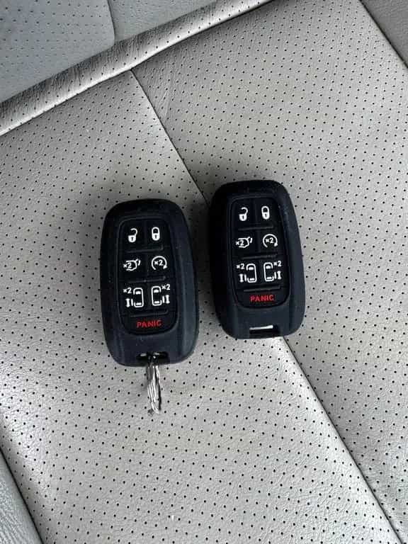 Chrysler Pacifica Neue Reifen, Ölwechsel, Inspektion 01/2021-photo-13