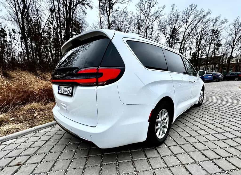 Chrysler Pacifica Neue Reifen, Ölwechsel, Inspektion 01/2021-photo-3