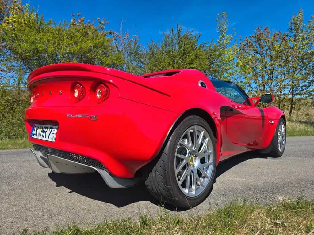 Lotus Elise SPORT 220 einmaliger Sammlerzustand 12/2013-photo-10