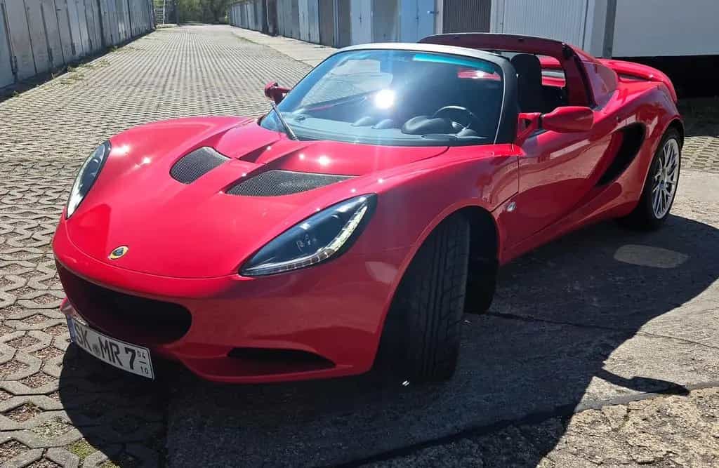 Lotus Elise SPORT 220 einmaliger Sammlerzustand 12/2013-photo-13