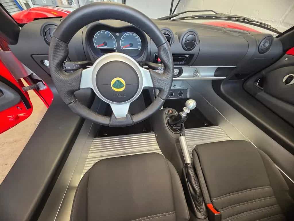 Lotus Elise SPORT 220 einmaliger Sammlerzustand 12/2013-photo-14