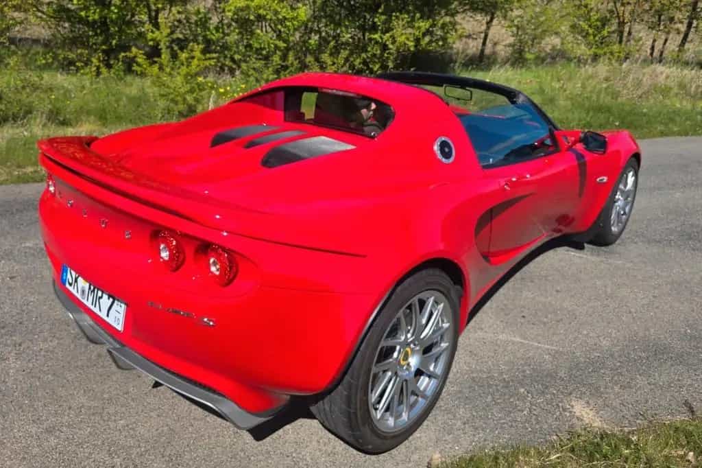 Lotus Elise SPORT 220 einmaliger Sammlerzustand 12/2013-photo-5