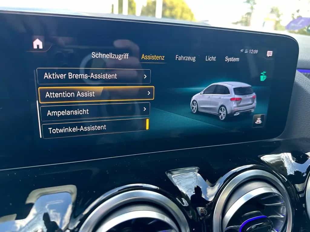 Mercedes-Benz B-Class 200 AMG Line VOLL/PANO/MEMORY/AMBITION/KAMERA/ 01/2021-photo-20