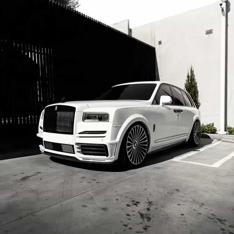 Rolls-Royce Cullinan BLACK BADGE*600*MANSORY*CARBON 04/2021-photo-3