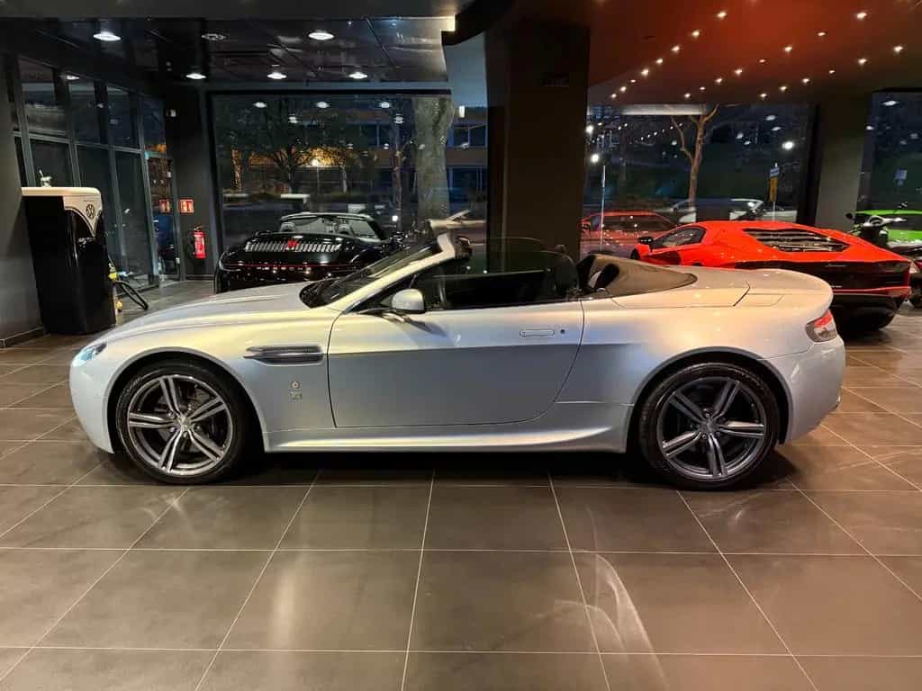 Aston Martin V8 Vantage Roadster N400*118 of 240 Nordschleife 05/2008-photo-4