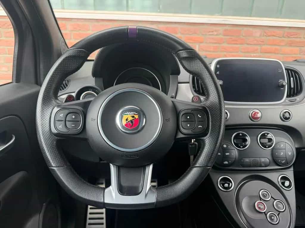 Abarth 500 595 Turismo Automatik /Leder/Xenon/Sitzhzg 08/2018-photo-21