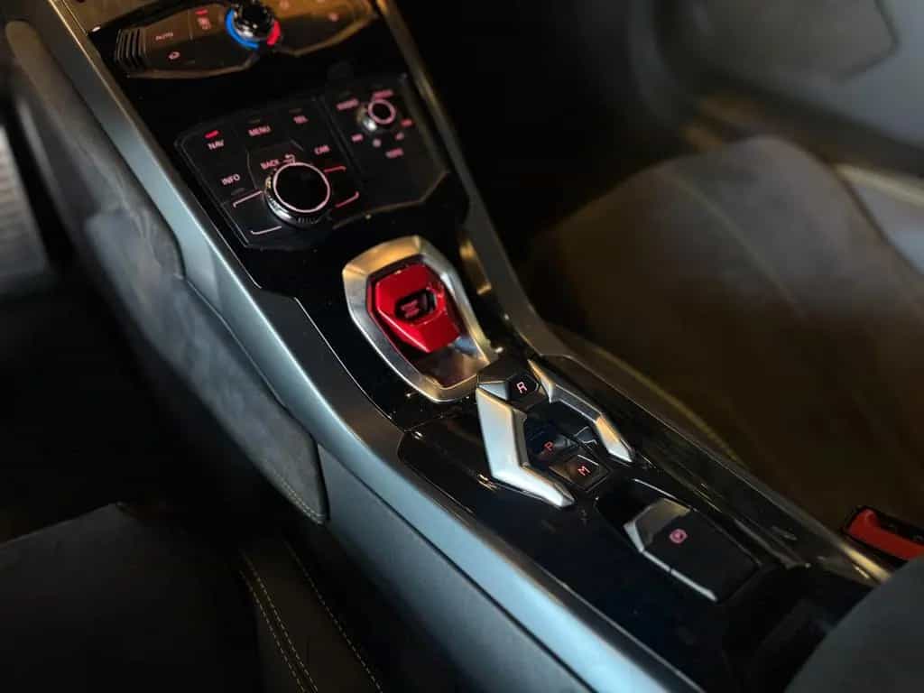Lamborghini Huracán LP 610-4 07/2017-photo-15