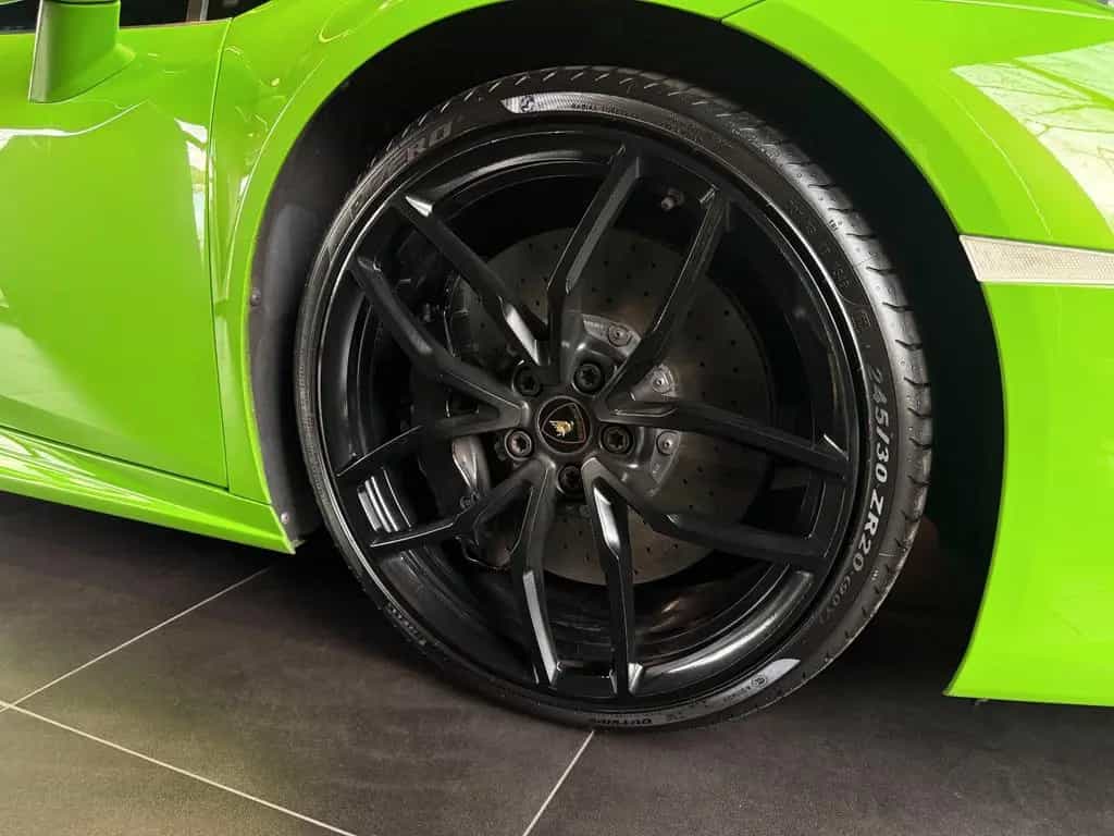 Lamborghini Huracán LP 610-4 07/2017-photo-20