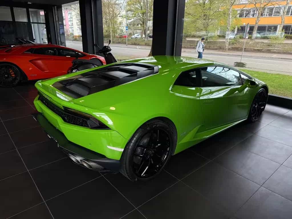 Lamborghini Huracán LP 610-4 07/2017-photo-7
