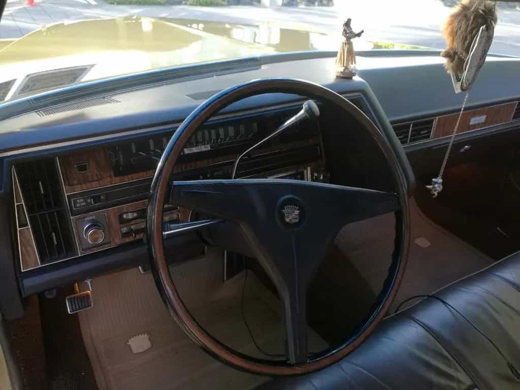 Cadillac Sedan Deville 02/1970-photo-8