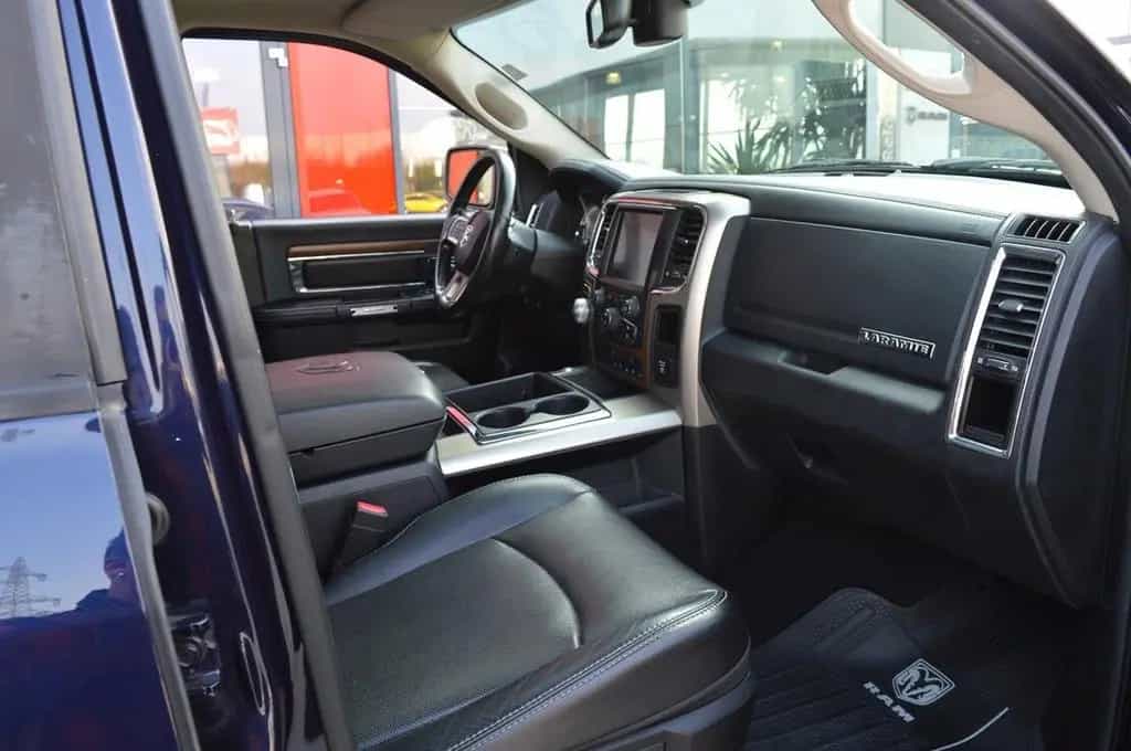 Dodge RAM Laramie Quad Cab 6" Lift 01/2014-photo-13