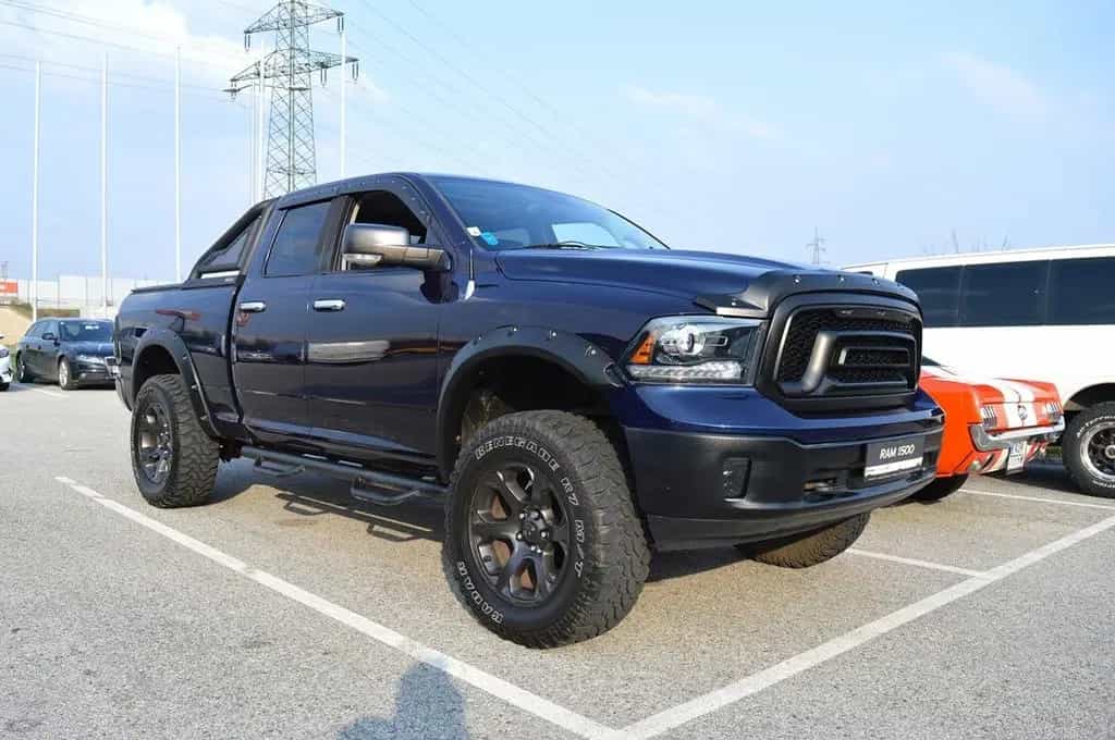 Dodge RAM Laramie Quad Cab 6" Lift 01/2014-photo-25