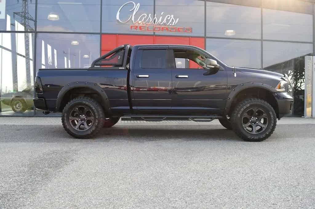 Dodge RAM Laramie Quad Cab 6" Lift 01/2014-photo-4
