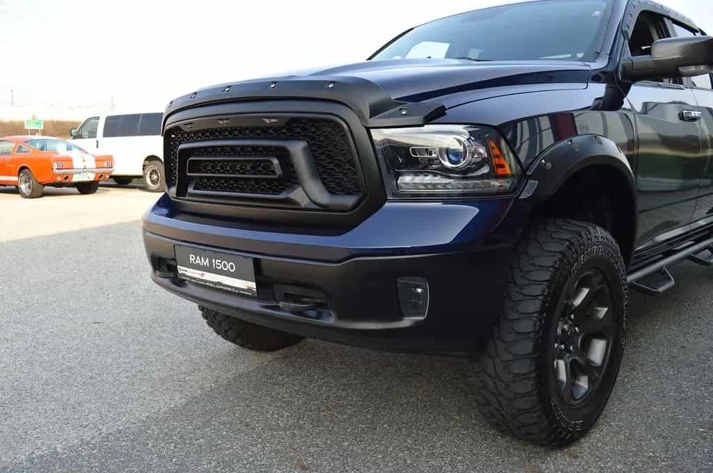 Dodge RAM Laramie Quad Cab 6" Lift 01/2014-photo-7
