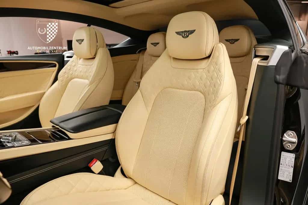 Bentley Continental GT W12 Mulliner/Touring/Rot.Display 07/2020-photo-17