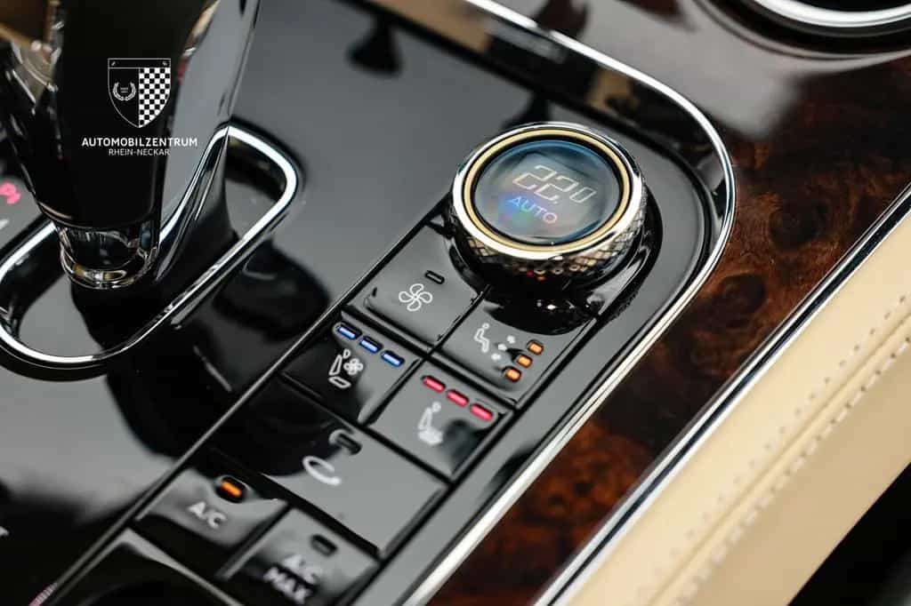 Bentley Continental GT W12 Mulliner/Touring/Rot.Display 07/2020-photo-36