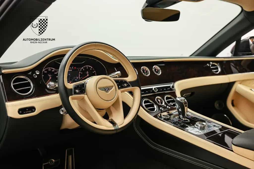Bentley Continental GT W12 Mulliner/Touring/Rot.Display 07/2020-photo-41