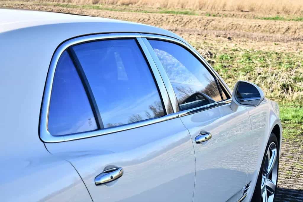 Bentley Mulsanne Speed 6.8 V8 €80.000 in options 04/2015-photo-10